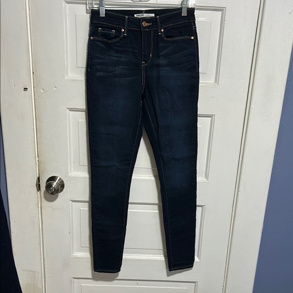 Levi StraussWomen's Dark Blue Jeans - Picture 1 of 7